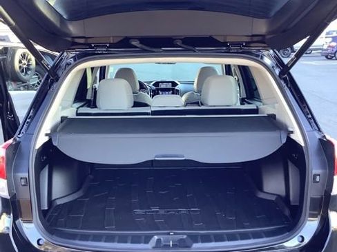 Used 2021 Subaru Forester Premium AWD/4WD image 18