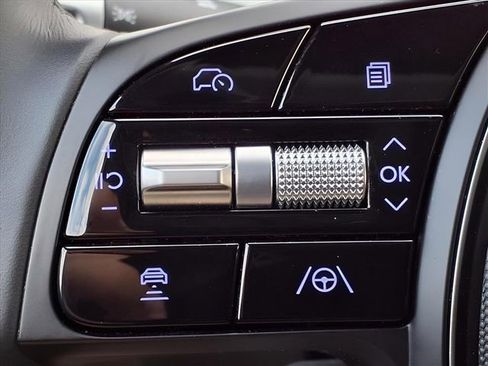 Certified 2025 Hyundai Ioniq 6 SEL image 21