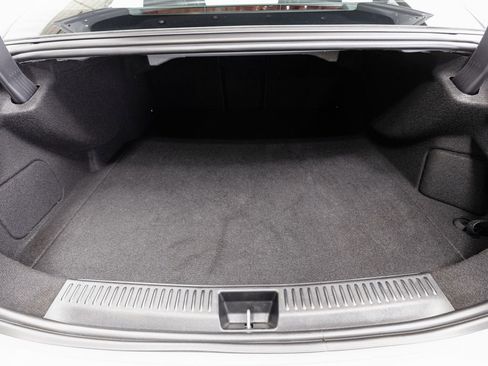 Used 2025 Mercedes-Benz E 53 AMG e 4MATIC Sedan image 33