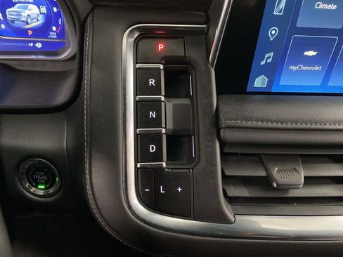 Used 2023 Chevrolet Tahoe Z71 w/ Luxury Package image 26