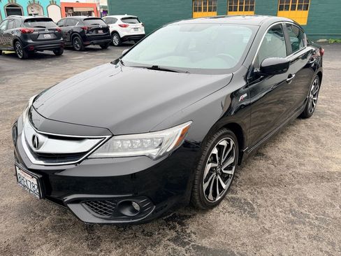Used 2018 Acura ILX image 3