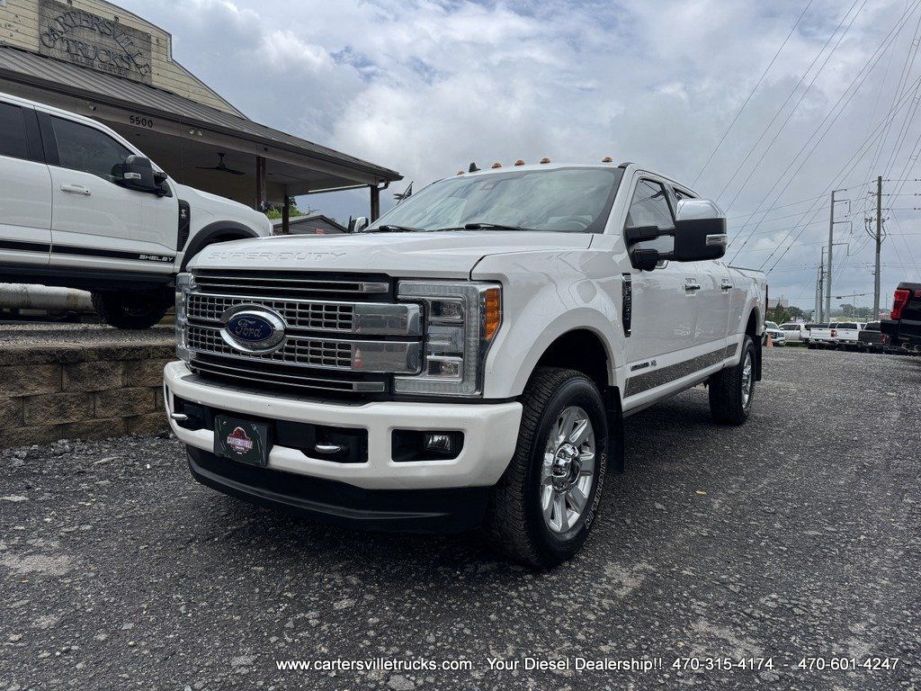 Used 2019 Ford F250 Platinum w/ Platinum Ultimate Package AWD/4WD image 2