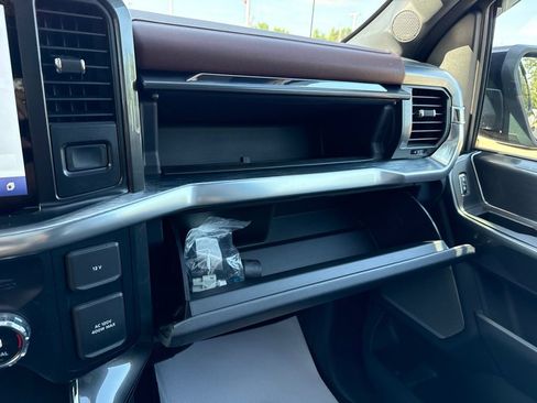 Used 2021 Ford F150 Lariat w/ Equipment Group 502A High AWD/4WD image 27