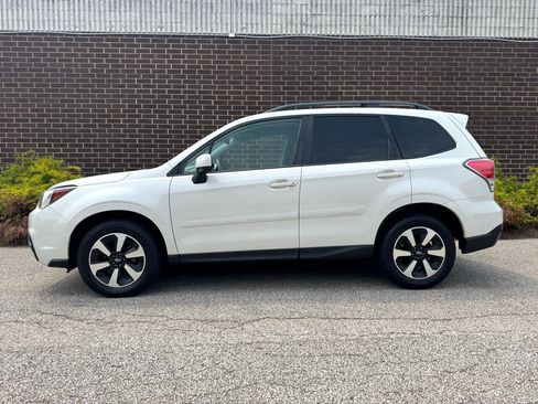 Used 2018 Subaru Forester 2.5i Premium w/ All-Weather Package image 27