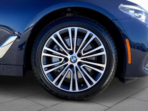 Used 2020 BMW 530i xDrive 530i xDrive w/ Premium Package image 10