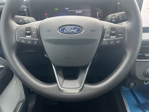 New 2026 Ford Maverick XLT image 9