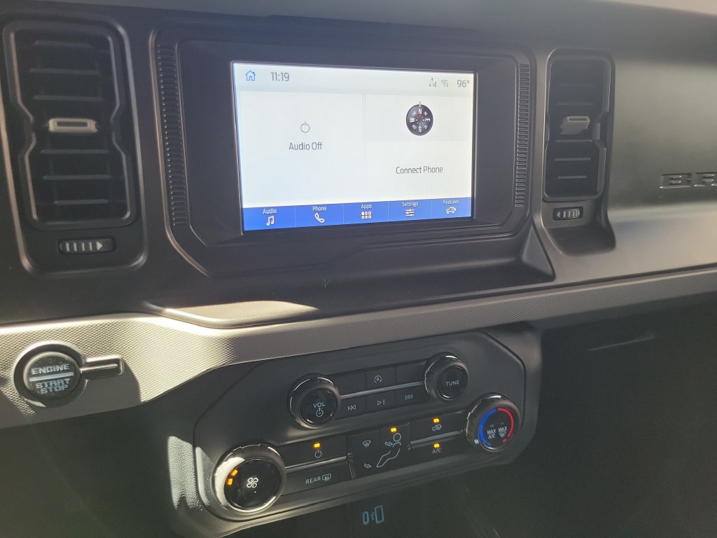 Used 2022 Ford Bronco 2-Door AWD/4WD image 19