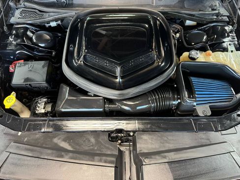 Used 2016 Dodge Challenger R/T Plus RWD image 38
