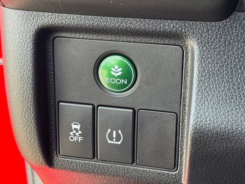 Certified 2022 Honda HR-V Sport image 26