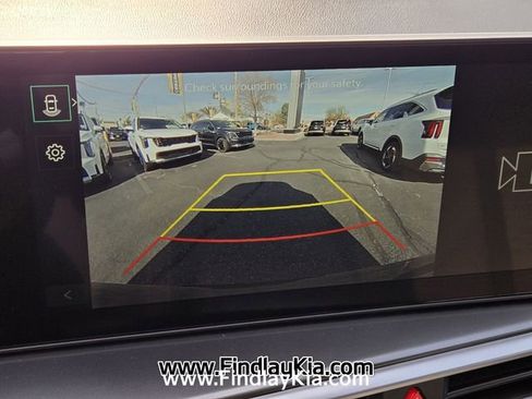 New 2026 Kia Sorento LX image 18