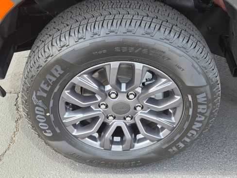Certified 2022 Ford Ranger XLT w/ Equipment Group 301A Mid AWD/4WD image 9