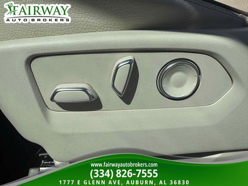 Used 2023 GMC Yukon XL Denali w/ LPO, Floor Liner Package RWD image 16