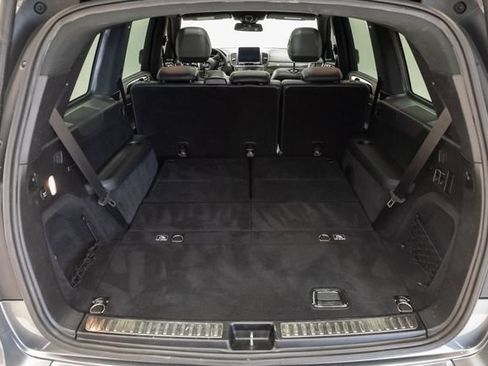 Used 2017 Mercedes-Benz GLS 450 4MATIC image 37