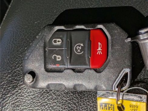 Used 2020 Jeep Wrangler Unlimited Sport S image 35