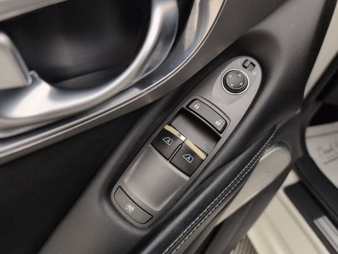 Used 2018 INFINITI Q60 3.0t Luxe w/ Sensory Package 3.0T Luxe image 35