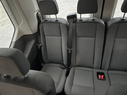 Used 2025 Ford Transit 350 XLT image 15