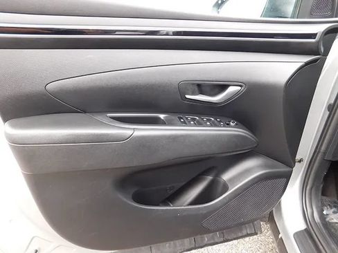 Used 2022 Hyundai Tucson SEL w/ Cargo Package AWD/4WD image 13