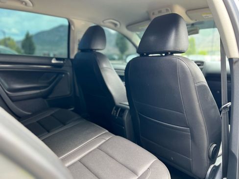 Used 2014 Volkswagen Jetta TDI FWD image 25