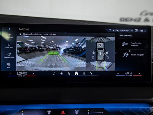 Used 2025 BMW X3 xDrive30i w/ Premium Package image 41