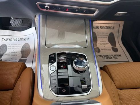 Used 2024 BMW X7 xDrive40i w/ Executive Package AWD/4WD image 33