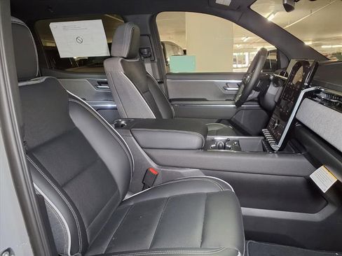 New 2026 GMC Sierra EV Elevation w/ LPO, Elevation Dark Package AWD/4WD image 6