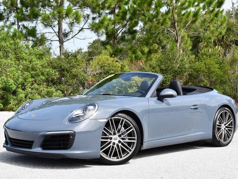 Used 2017 Porsche 911 Carrera image 21