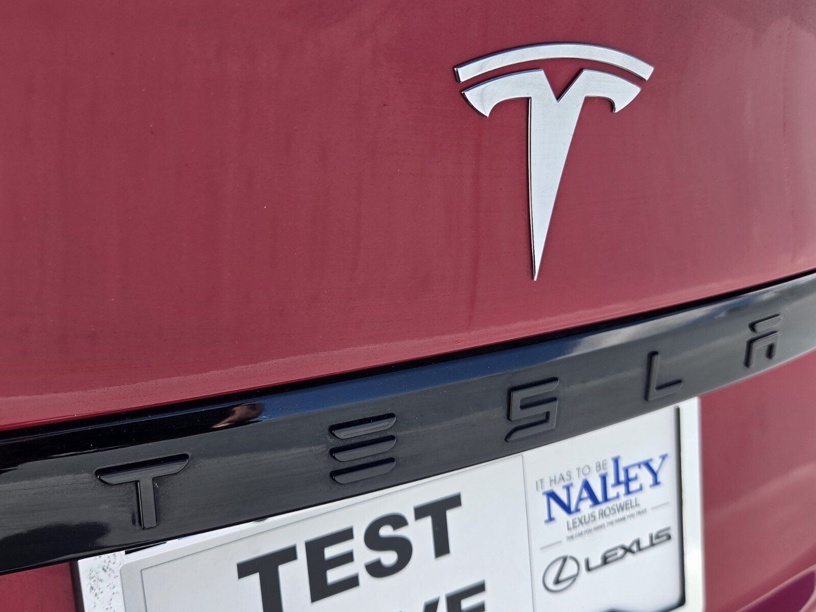Used 2022 Tesla Model S AWD/4WD image 9