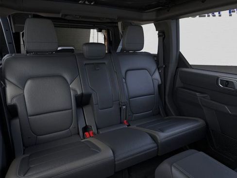 New 2025 Ford Bronco Outer Banks image 10