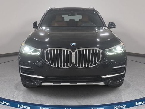 Certified 2022 BMW X5 sDrive40i w/ Parking Assistance Package RWD image 2