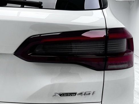 Used 2023 BMW X5 xDrive40i w/ Premium Package image 15