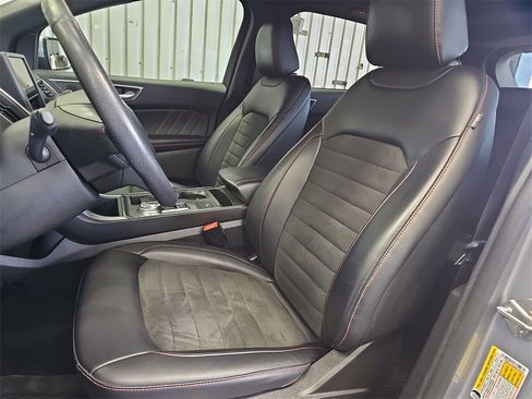 Used 2024 Ford Edge ST-Line image 15