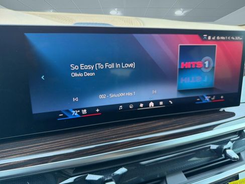 New 2026 BMW X6 xDrive40i w/ Executive Package image 22