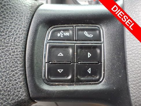 Used 2018 RAM 2500 Tradesman w/ Chrome Appearance Group image 21