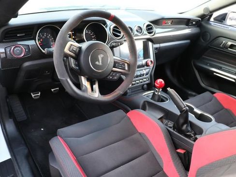 Used 2019 Ford Mustang Shelby GT350R w/ GT350R Equipment Group 920A RWD image 20