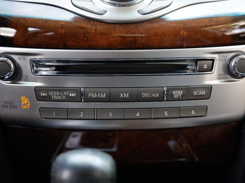 Used 2015 INFINITI QX60 FWD w/ Deluxe Touring Package image 32