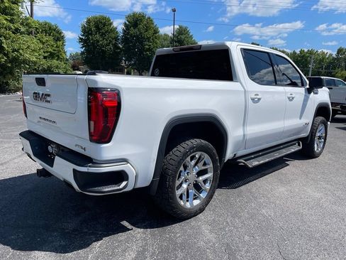 Used 2020 GMC Sierra 1500 AT4 w/ AT4 Preferred Package AWD/4WD image 4