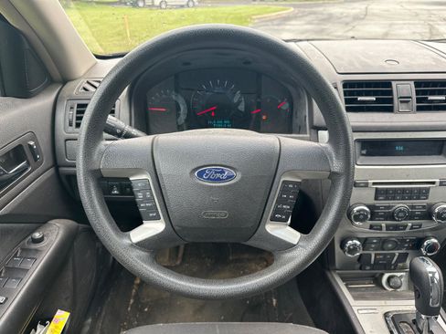 Used 2011 Ford Fusion SE w/ 202A Rapid Spec Order Code FWD image 15