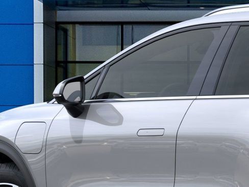 New 2026 Chevrolet Equinox EV LT image 12