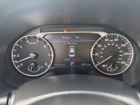 Certified 2023 Nissan Altima 2.5 SR w/ SR Premium Package FWD image 32