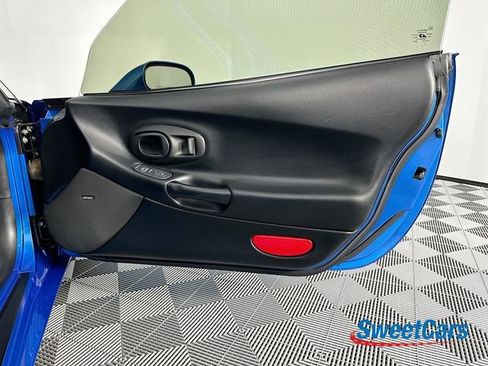 Used 1999 Chevrolet Corvette Coupe RWD image 29
