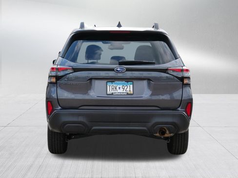 Used 2026 Subaru Forester Premium AWD/4WD image 6