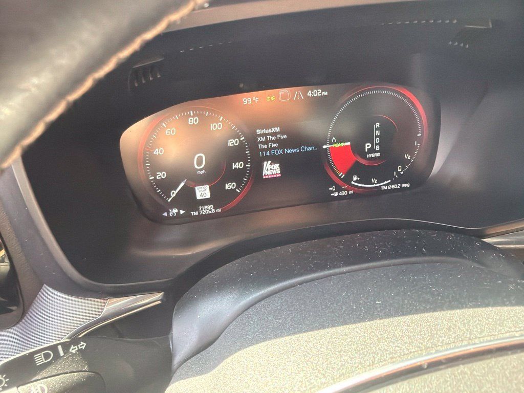 Used 2019 Volvo XC60 T8 R-Design AWD/4WD image 6