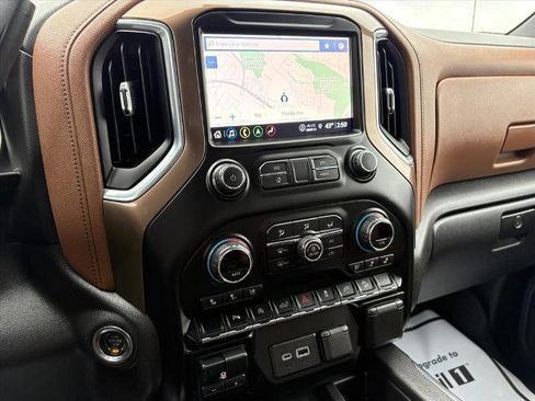 Certified 2021 Chevrolet Silverado 1500 High Country w/ LPO, Dark Essentials Package image 8