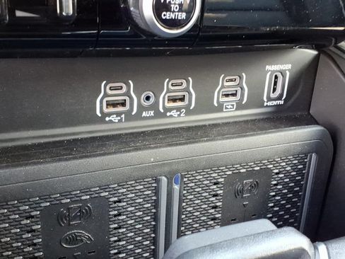 Used 2026 RAM 1500 Laramie AWD/4WD image 21