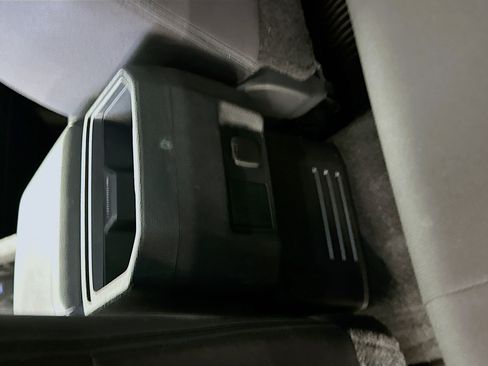 Used 2024 Toyota Tacoma SR5 image 27