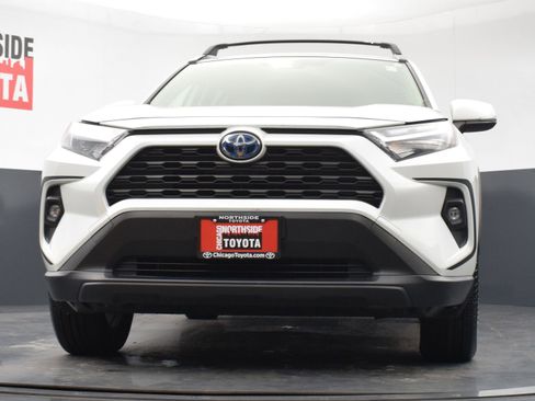 Used 2023 Toyota RAV4 XLE Premium image 33