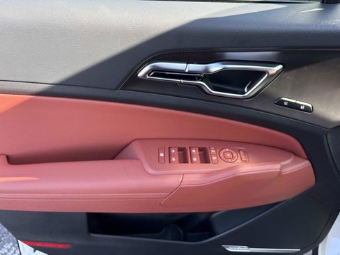 New 2026 Kia Sportage SX Prestige image 16