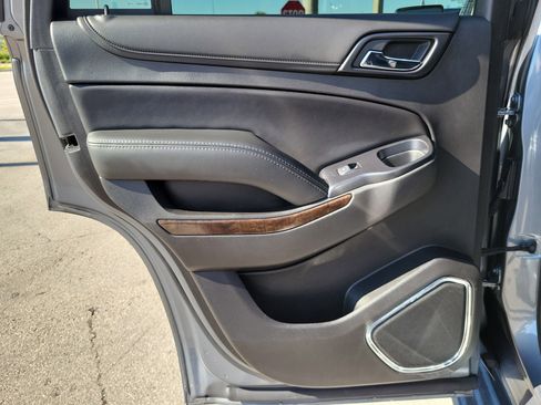 Used 2019 Chevrolet Tahoe LT AWD/4WD image 26