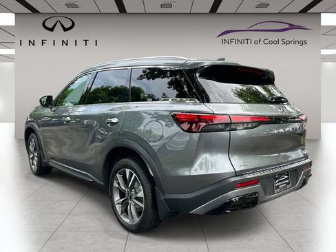 Used 2023 INFINITI QX60 Luxe w/ Performance Audio Package AWD/4WD image 5
