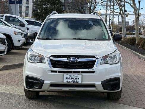 Used 2018 Subaru Forester 2.5i w/ Alloy Wheel Package image 2